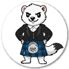 La Blanche Hermine en tenue de soire avec kilt au tartan Ramsay Hunting Blue
